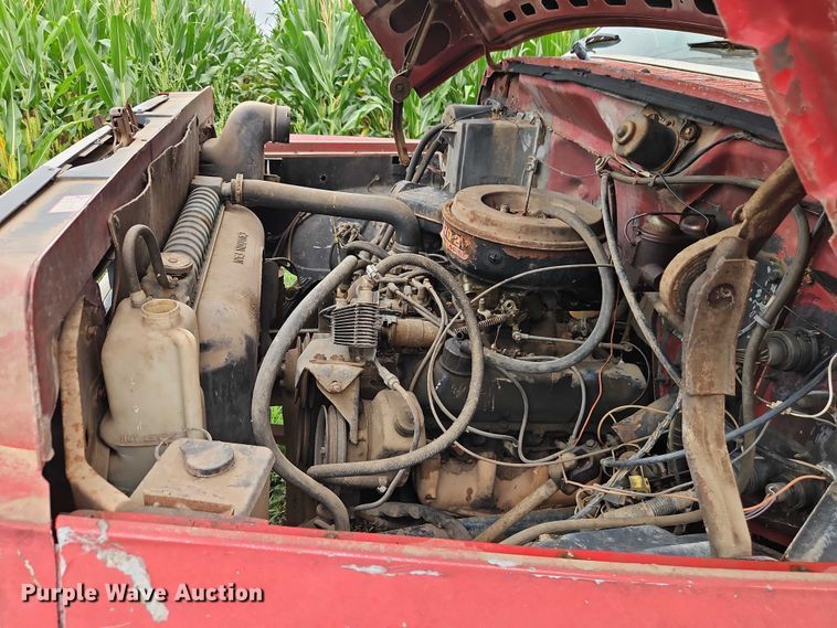 image for item EB8254 1980 Ford grain truck