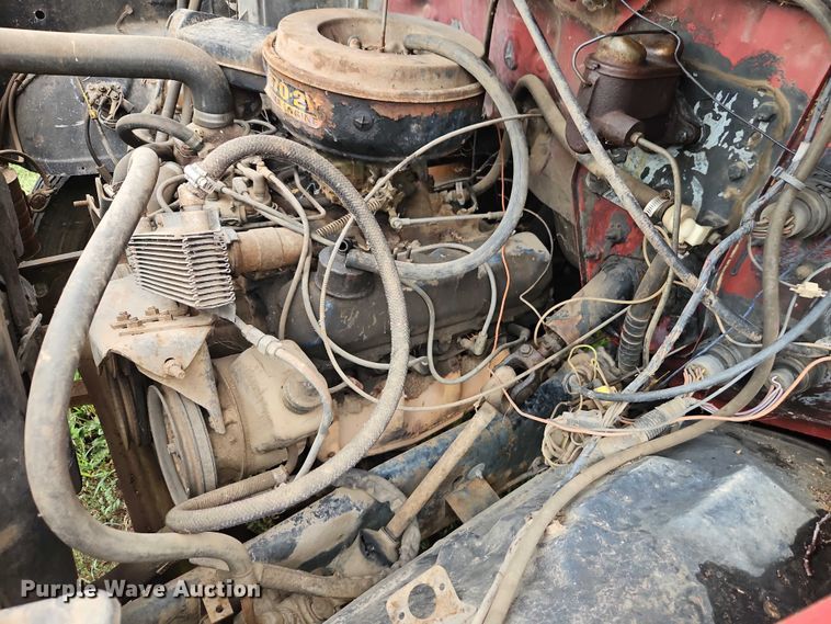 image for item EB8254 1980 Ford grain truck