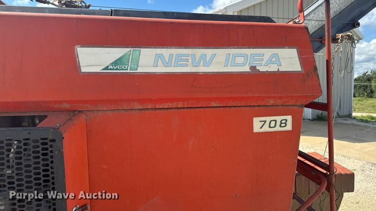 image for item ED1486 New Idea 708 forage harvester