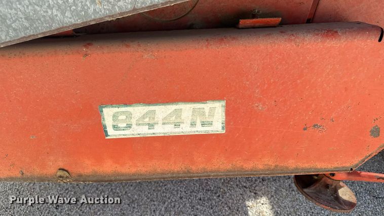 image for item ED1486 New Idea 708 forage harvester