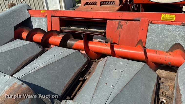 image for item ED1486 New Idea 708 forage harvester