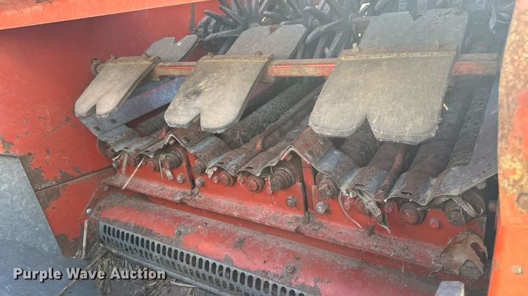 image for item ED1486 New Idea 708 forage harvester