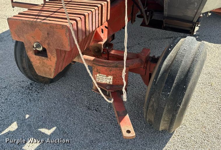 image for item ED1486 New Idea 708 forage harvester