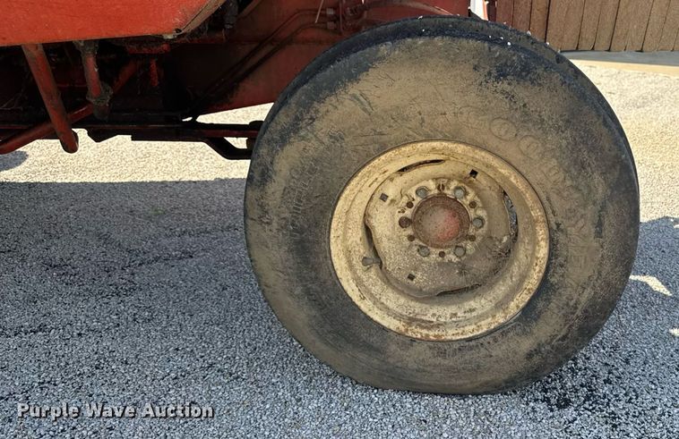 image for item ED1486 New Idea 708 forage harvester