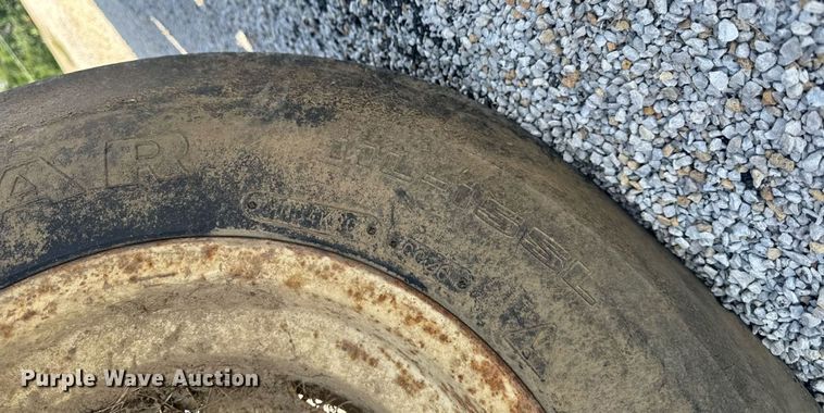 image for item ED1486 New Idea 708 forage harvester