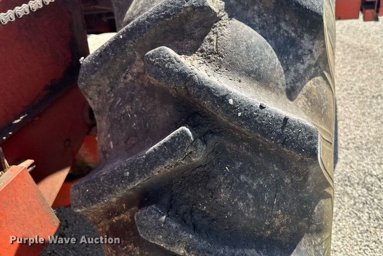 image for item ED1486 New Idea 708 forage harvester