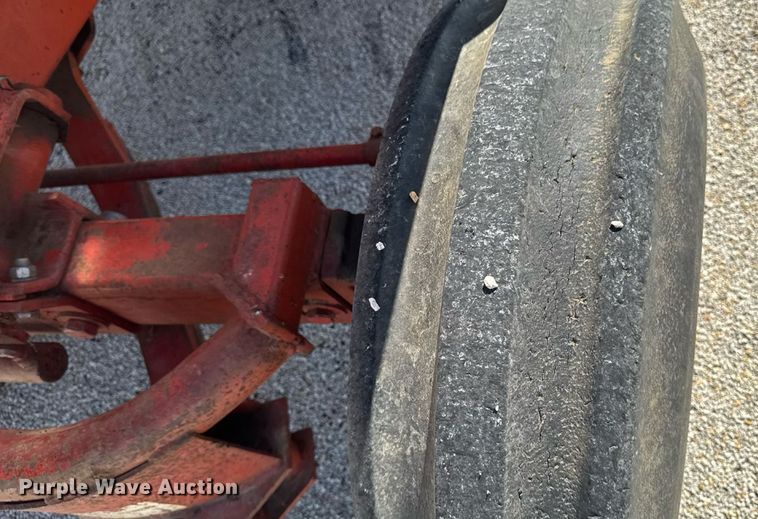 image for item ED1486 New Idea 708 forage harvester