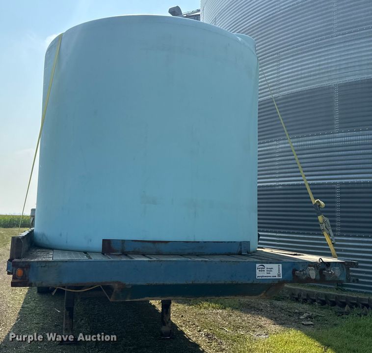 image for item ED4410 2000 TRAILERS flatbed trailer