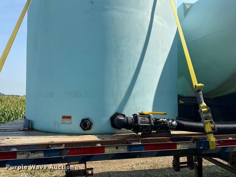 image for item ED4410 2000 TRAILERS flatbed trailer