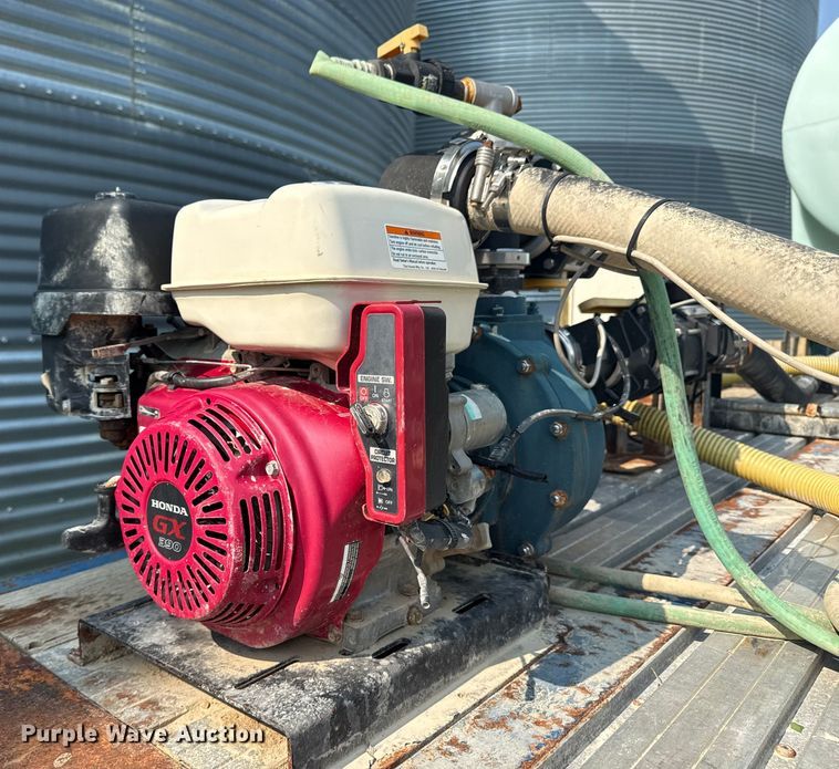 image for item ED4410 2000 TRAILERS flatbed trailer