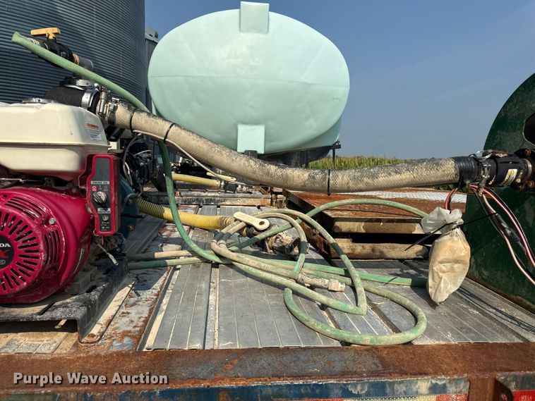 image for item ED4410 2000 TRAILERS flatbed trailer