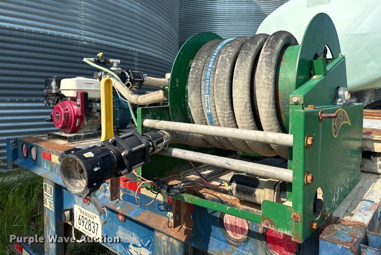 image for item ED4410 2000 TRAILERS flatbed trailer