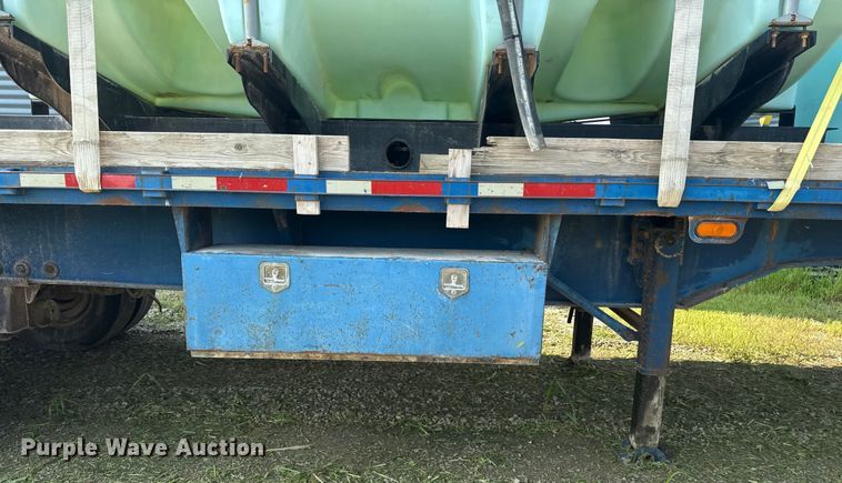 image for item ED4410 2000 TRAILERS flatbed trailer