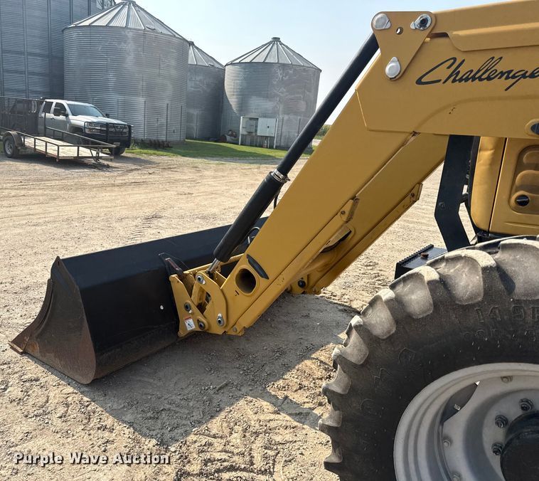 image for item ED4412 Challenger MT565B MFWD tractor