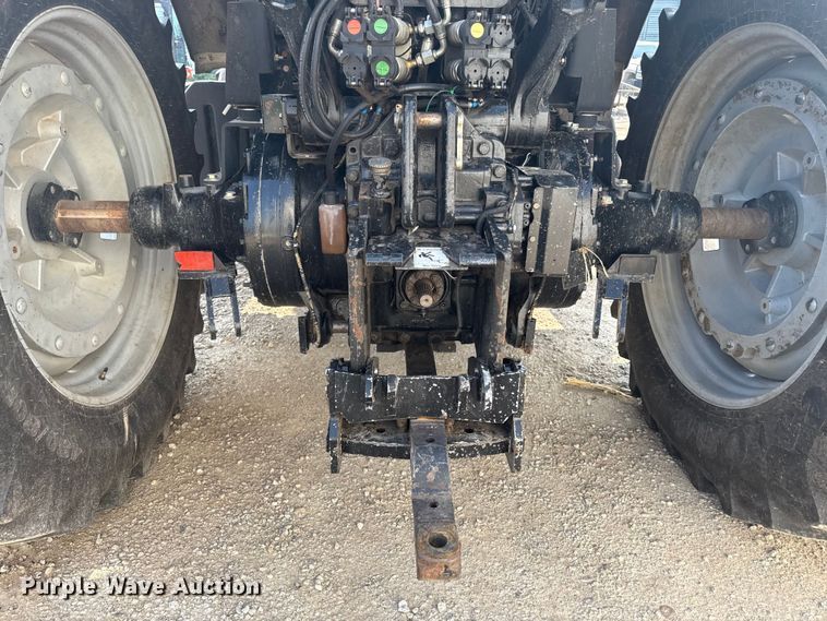 image for item ED4412 Challenger MT565B MFWD tractor