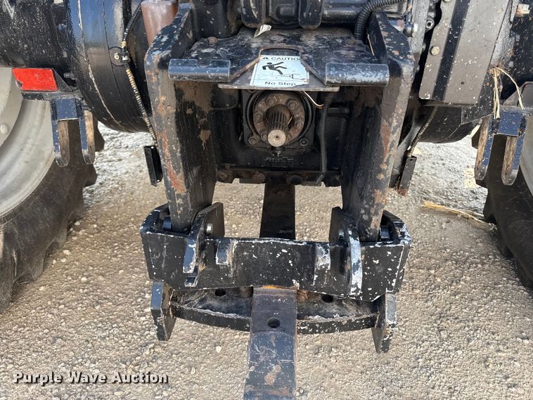 image for item ED4412 Challenger MT565B MFWD tractor