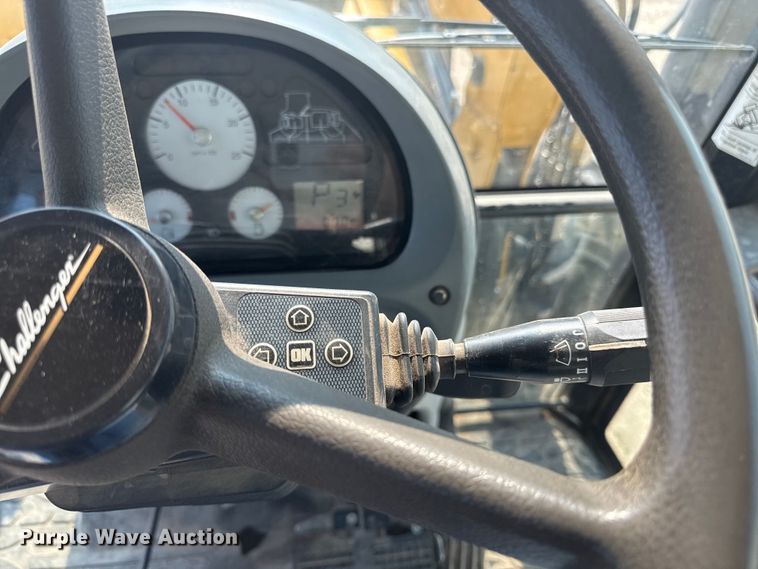 image for item ED4412 Challenger MT565B MFWD tractor