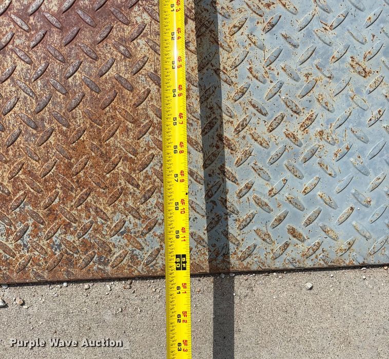 image for item EE3950 Loading dock