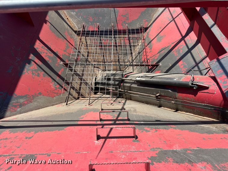 image for item EF2161 Demco 1050 grain cart