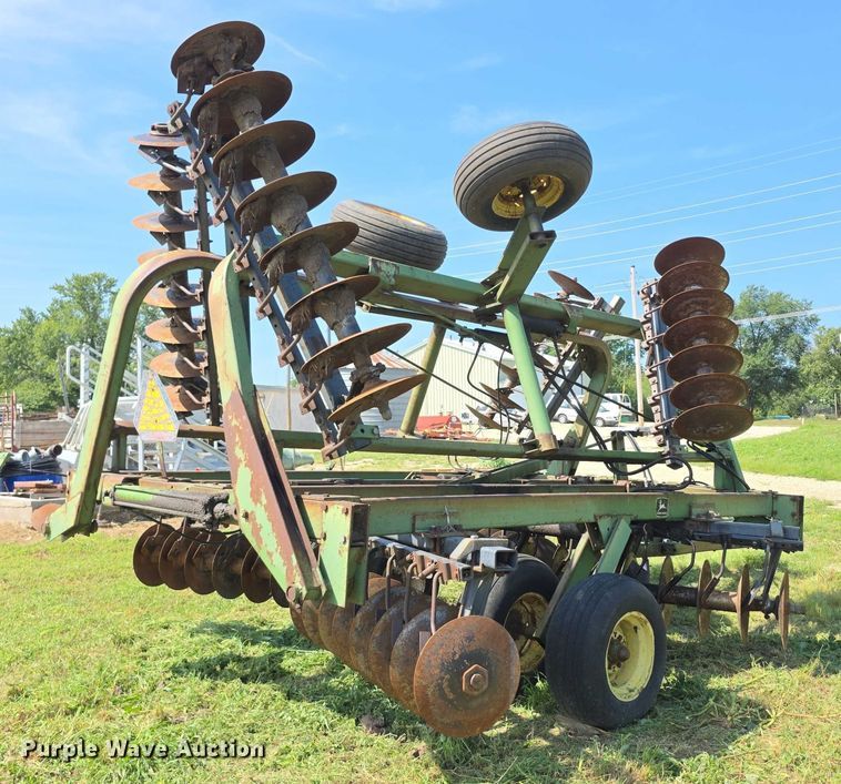 image for item EF3686 John Deere  235 double off-set disk