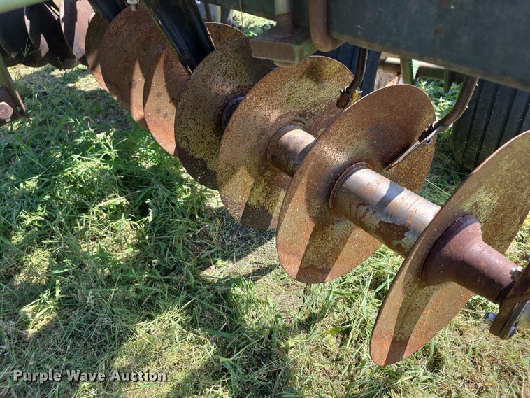 image for item EF3686 John Deere  235 double off-set disk