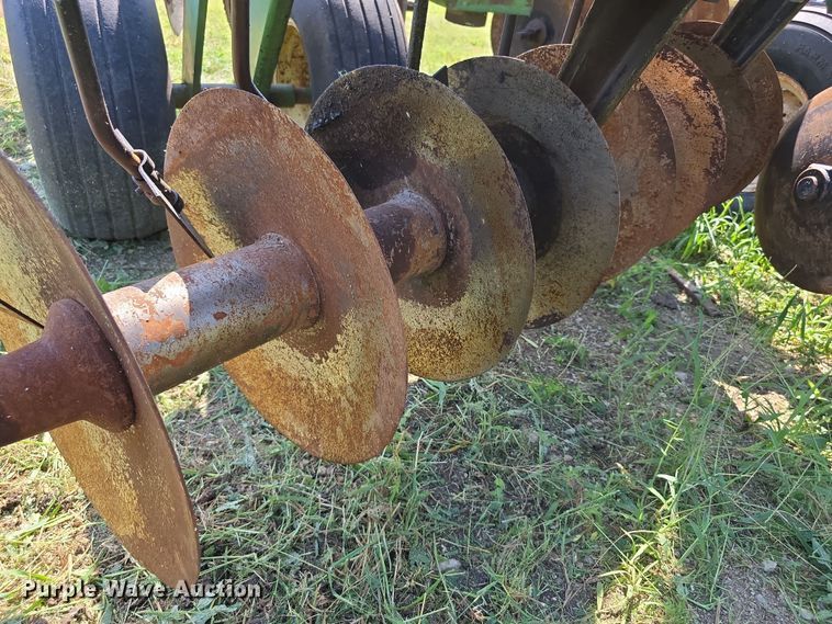 image for item EF3686 John Deere  235 double off-set disk