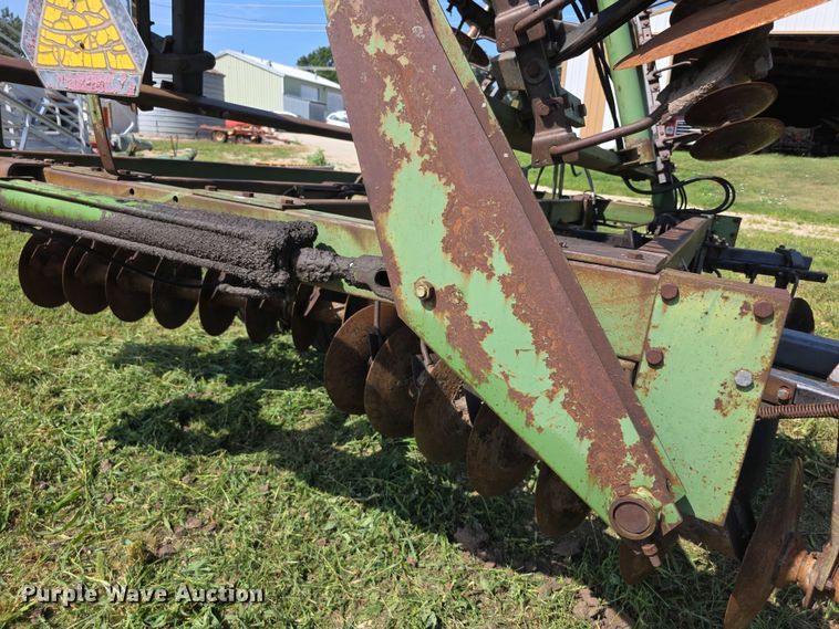 image for item EF3686 John Deere  235 double off-set disk