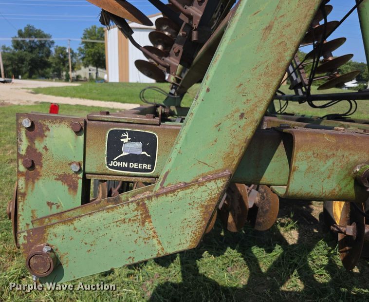 image for item EF3686 John Deere  235 double off-set disk