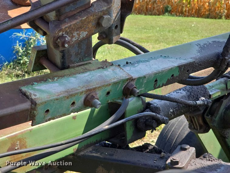 image for item EF3686 John Deere  235 double off-set disk