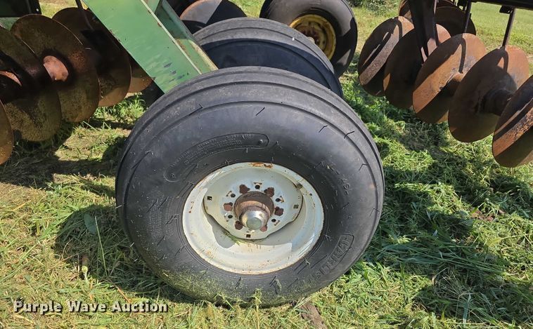 image for item EF3686 John Deere  235 double off-set disk