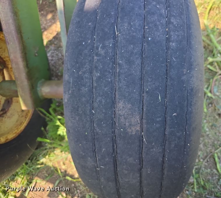 image for item EF3686 John Deere  235 double off-set disk