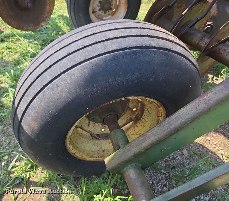 image for item EF3686 John Deere  235 double off-set disk