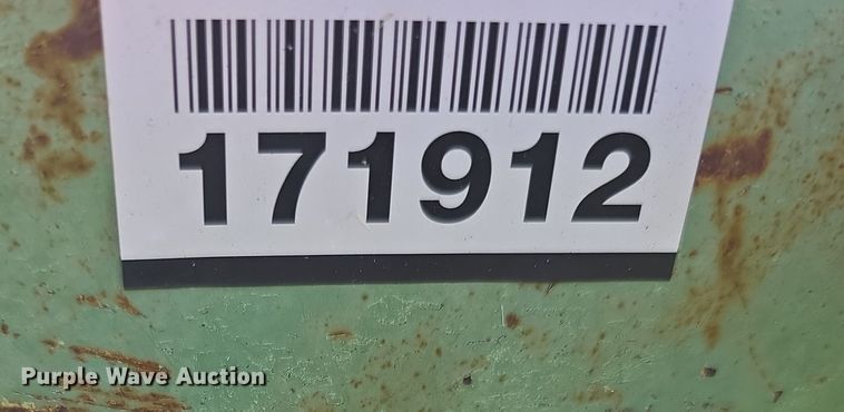 image for item EF3686 John Deere  235 double off-set disk