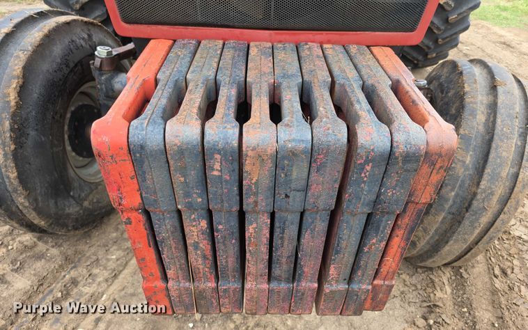 image for item EF3688 1982 International 5288 tractor