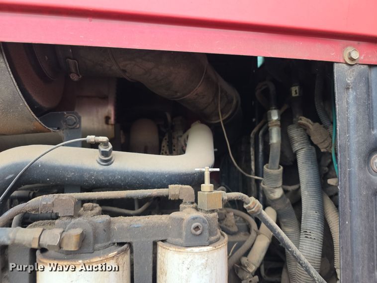 image for item EF3688 1982 International 5288 tractor