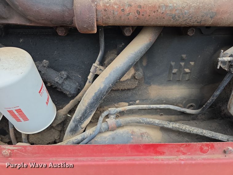 image for item EF3688 1982 International 5288 tractor