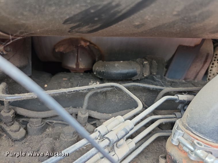 image for item EF3688 1982 International 5288 tractor