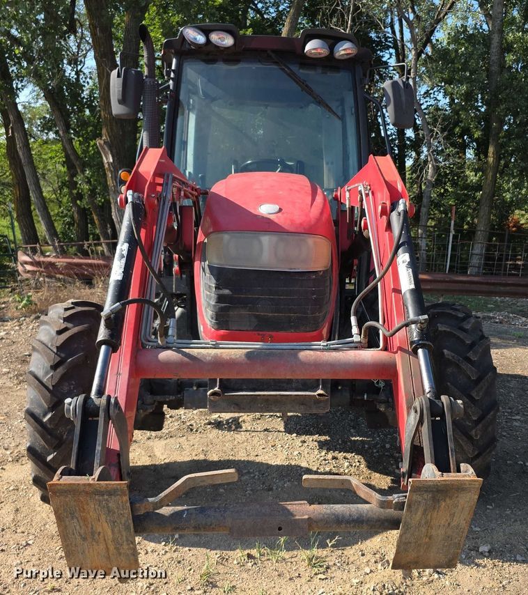 image for item EF3746 McCormick X10.75M MFWD tractor