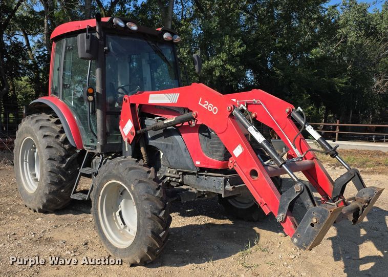 image for item EF3746 McCormick X10.75M MFWD tractor