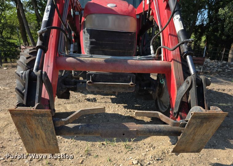 image for item EF3746 McCormick X10.75M MFWD tractor