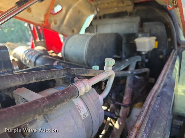 image for item EF3746 McCormick X10.75M MFWD tractor