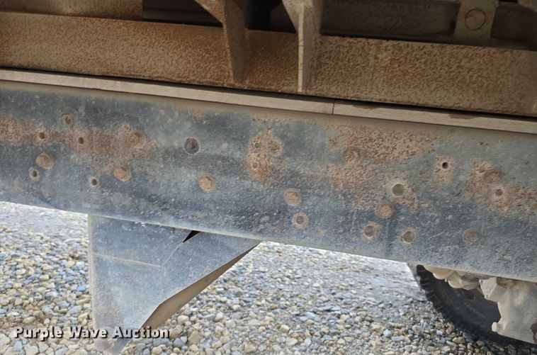 image for item EF3769 1991 Ford L8000 grain truck