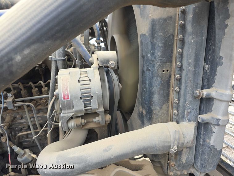 image for item EF3769 1991 Ford L8000 grain truck