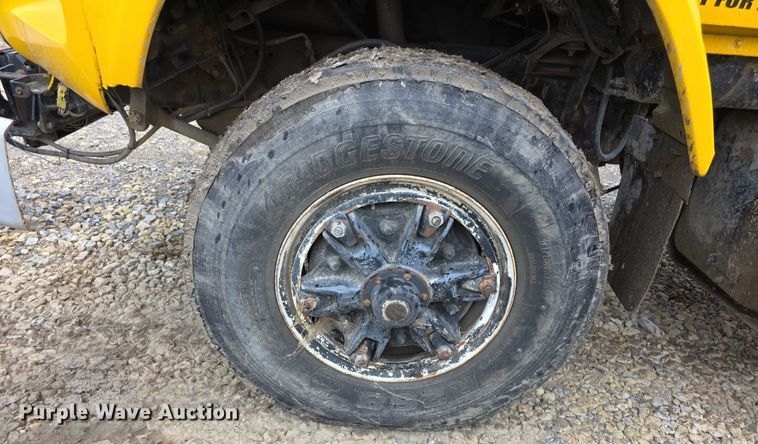 image for item EF3769 1991 Ford L8000 grain truck