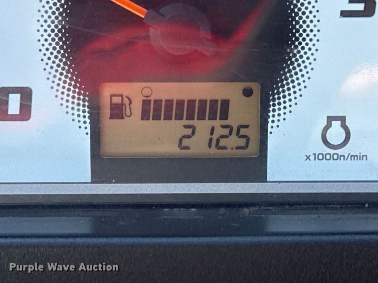 image for item EG6154 2021 Yanmar YT235 MFWD tractor