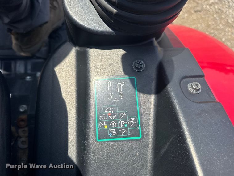 image for item EG6154 2021 Yanmar YT235 MFWD tractor