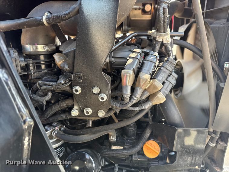 image for item EG6154 2021 Yanmar YT235 MFWD tractor