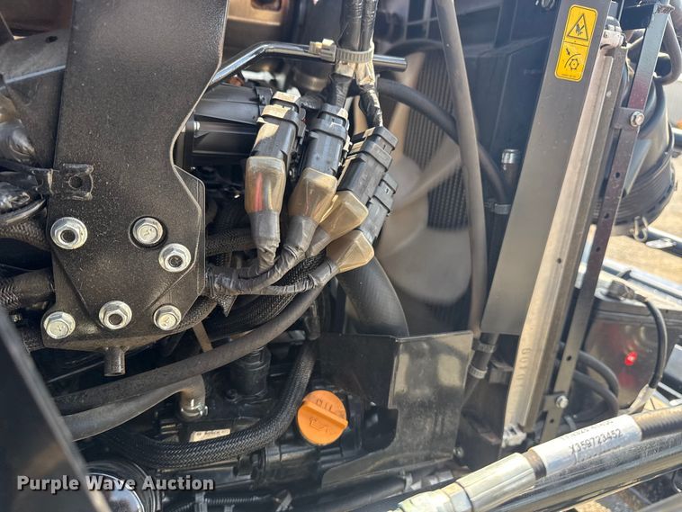 image for item EG6154 2021 Yanmar YT235 MFWD tractor