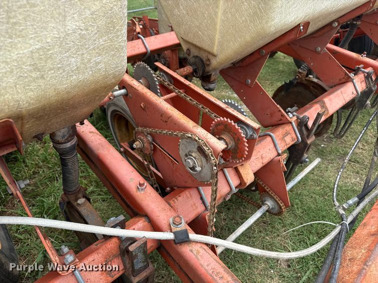 image for item EG8182 Allis Chalmers 74 planter
