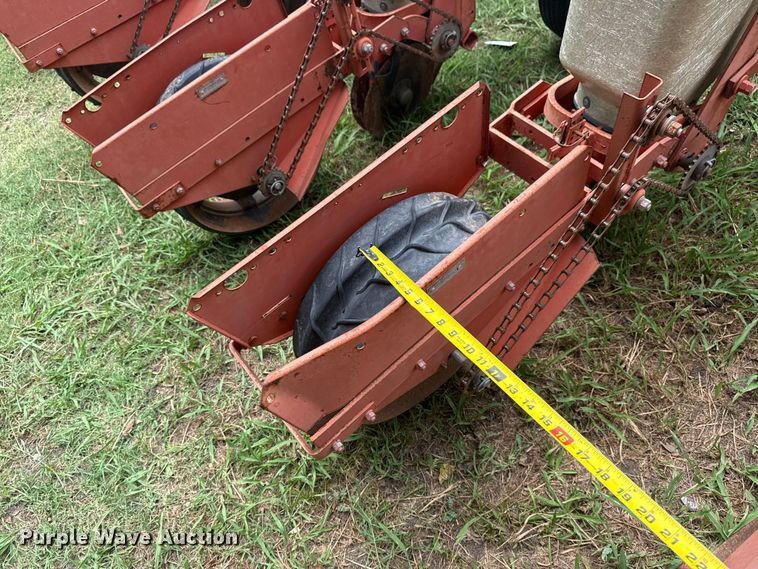 image for item EG8182 Allis Chalmers 74 planter